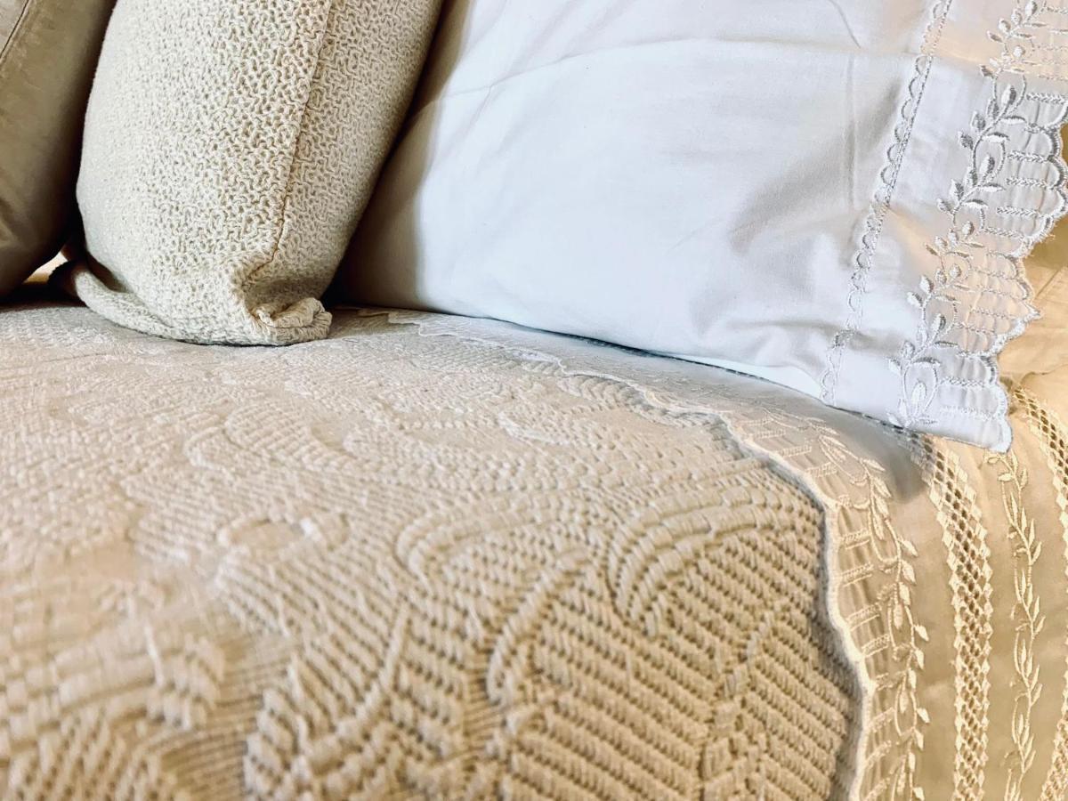 La Vista Del Poggio Bed & Breakfast คาสเตลลาโร ภายนอก รูปภาพ